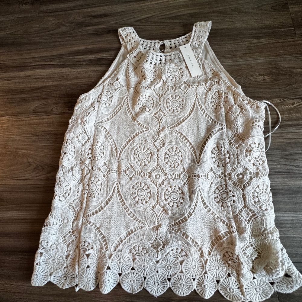 Women’s Size L boho style top